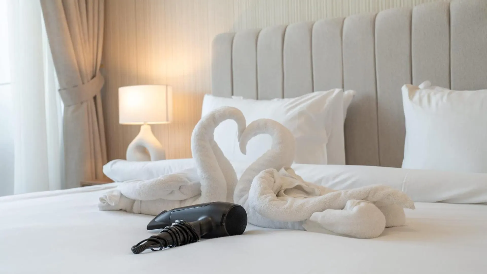 Stay In Studio City At Celia Residence Perfect For 2 Dubai Apartment