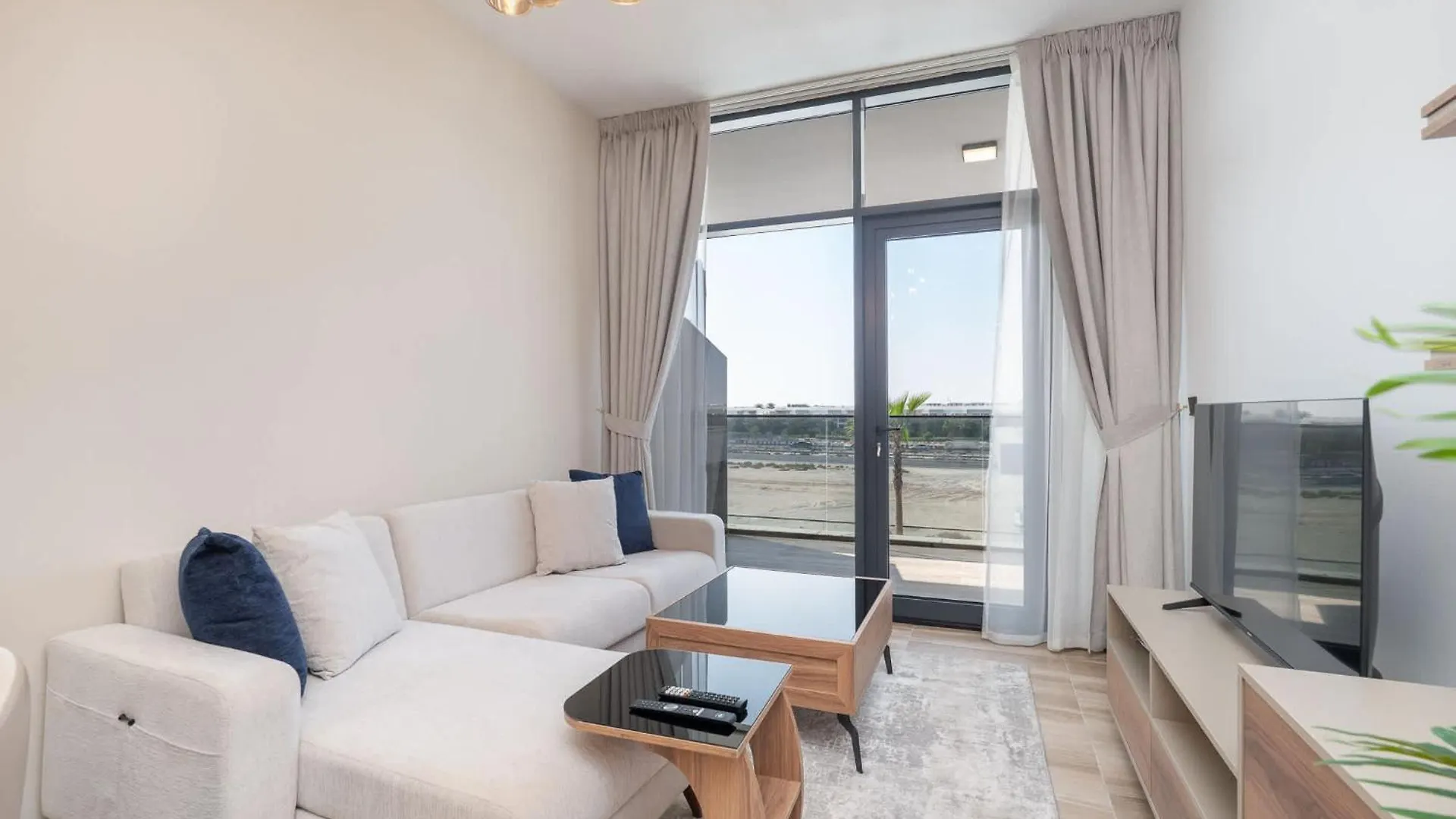 Stay In Studio City At Celia Residence Perfect For 2 Dubai