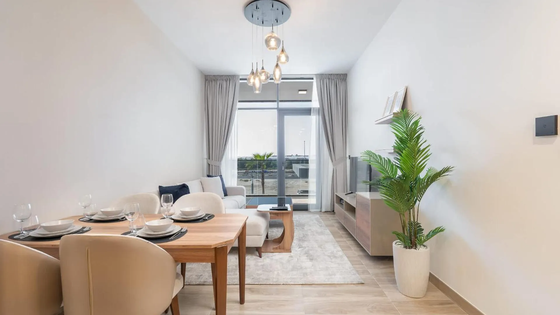 Stay In Studio City At Celia Residence Perfect For 2 Dubai