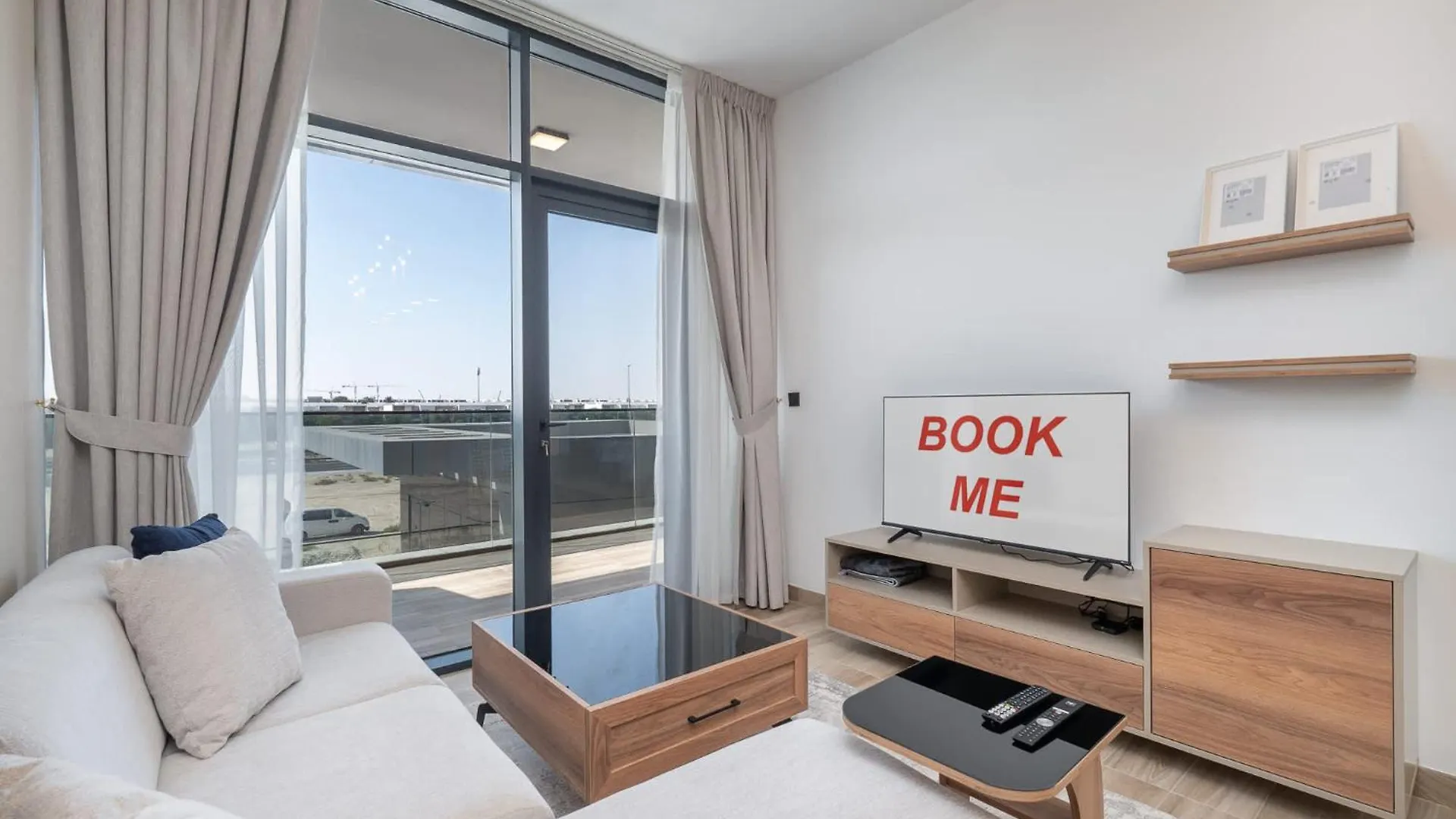 Stay In Studio City At Celia Residence Perfect For 2 Dubai